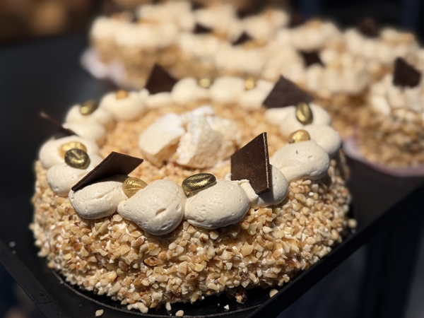 Hazelnoot creme schuim taartje