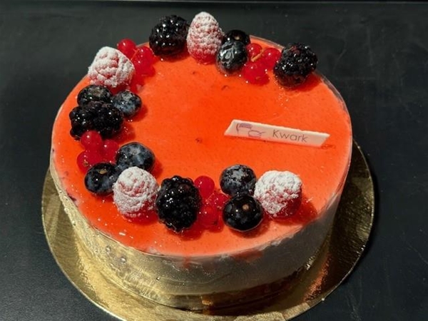 Rode vruchtenkwark taartje